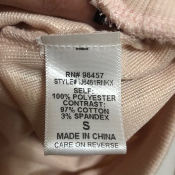 Light Pink Cozy Sweater Soft Rose Pattern Small - Picture 11 of 12